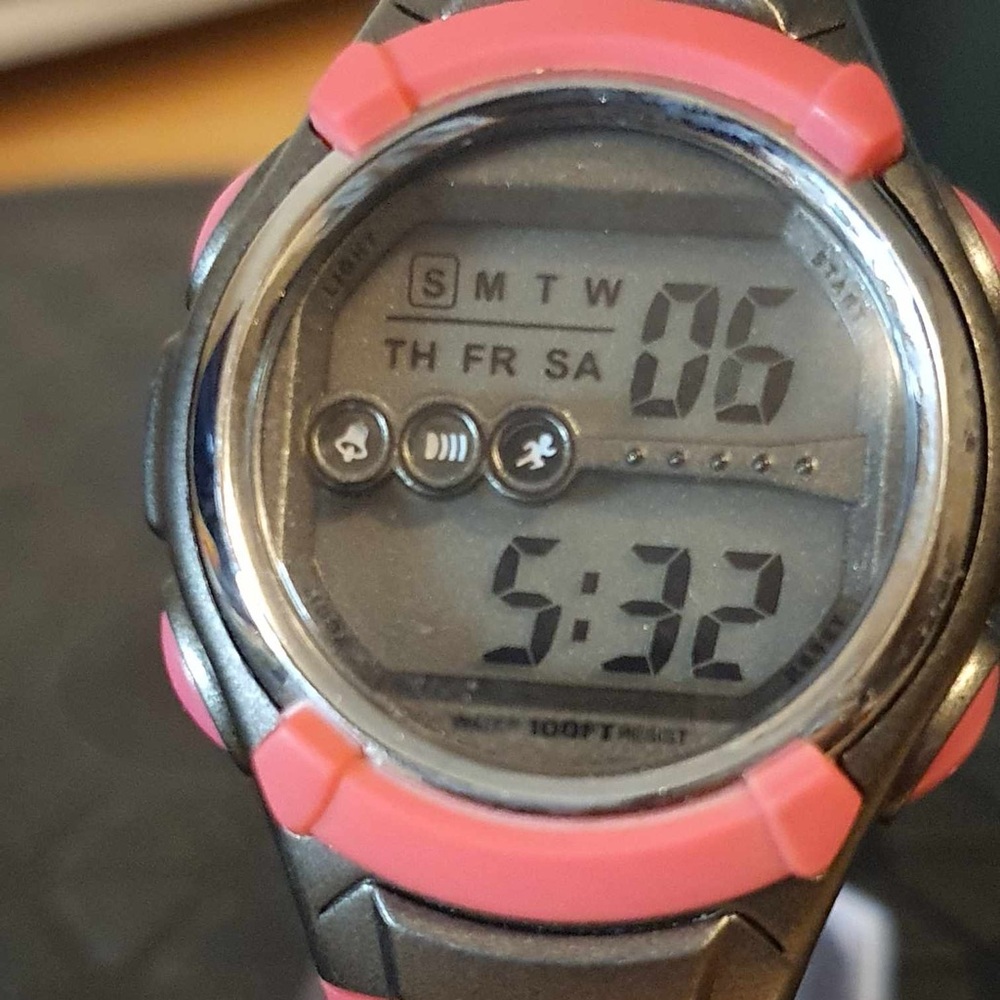 🦋10/$20🦋 FMDJA104A Silver/Pink Alarm/Chronograph Digital Women's Watch